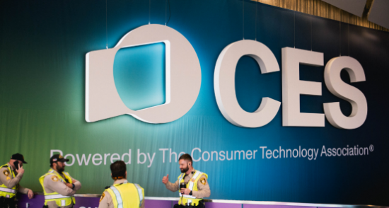 CES 2025: AI翻译设备大放异彩，母语化交流将成趋势