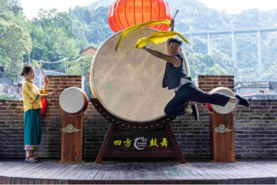 云图片