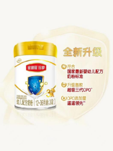 新生儿奶粉喂养哪款好？伊利金领冠珍护配方全面更适合