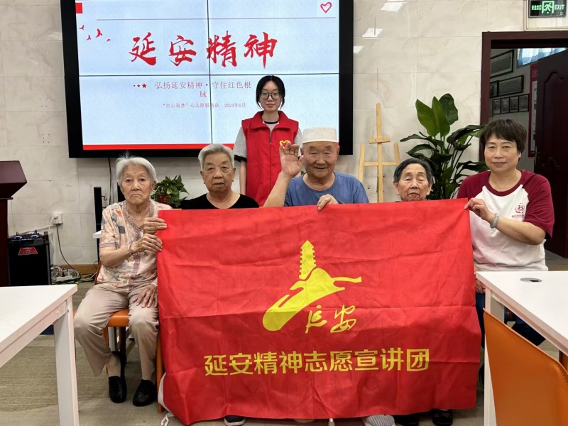 “红心筑梦”心志愿服务队走进大纪家社区开展宣讲活动