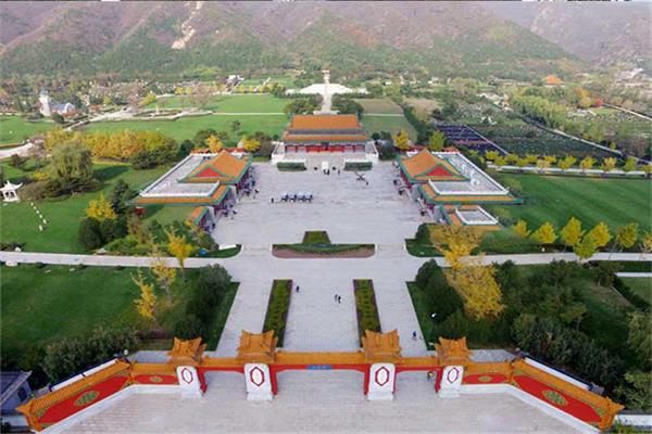 探秘天寿陵园：自然与人文交织的生命归宿